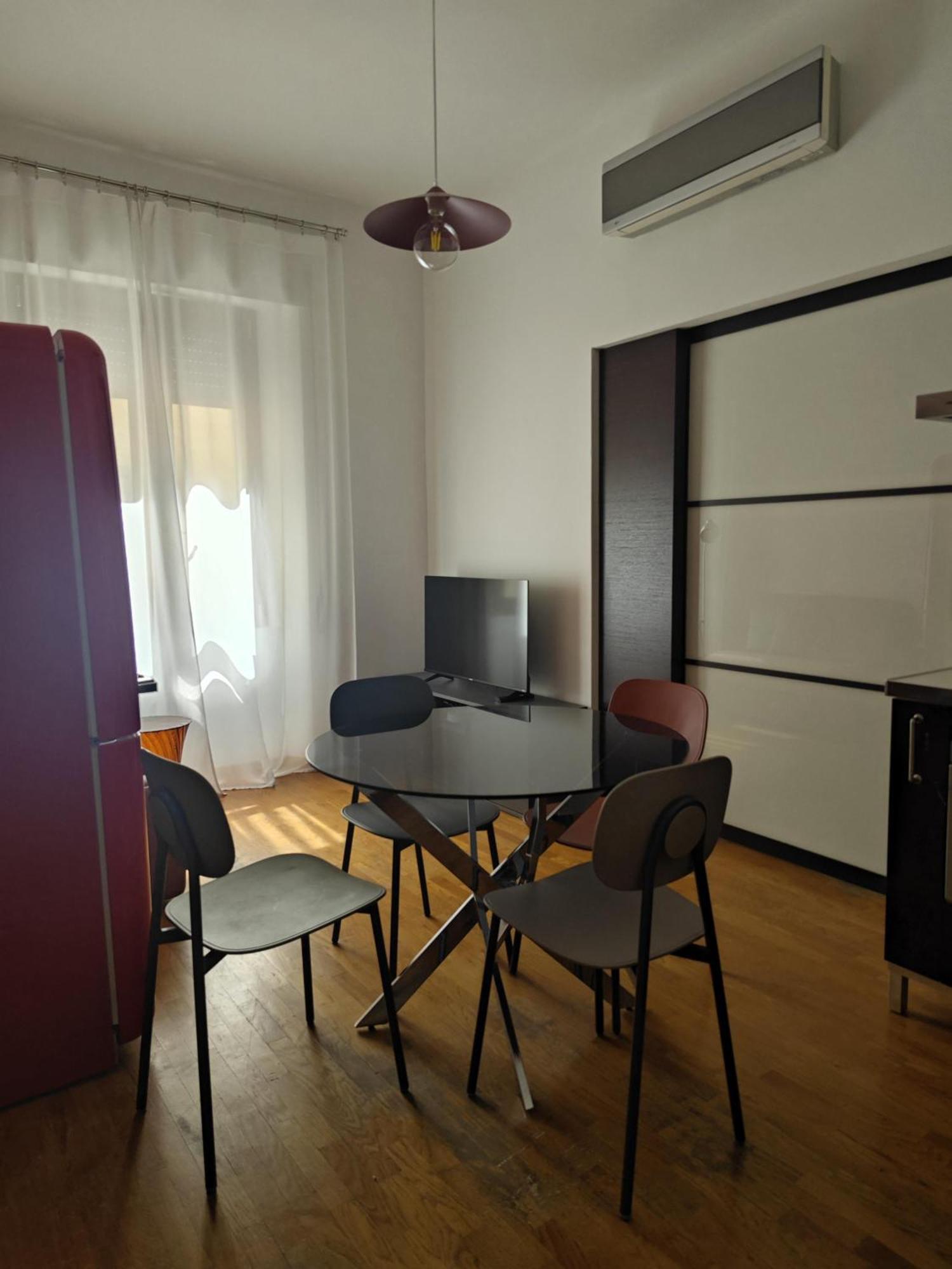 Fluere - Via Riva Reno Apartment Bologna Luaran gambar